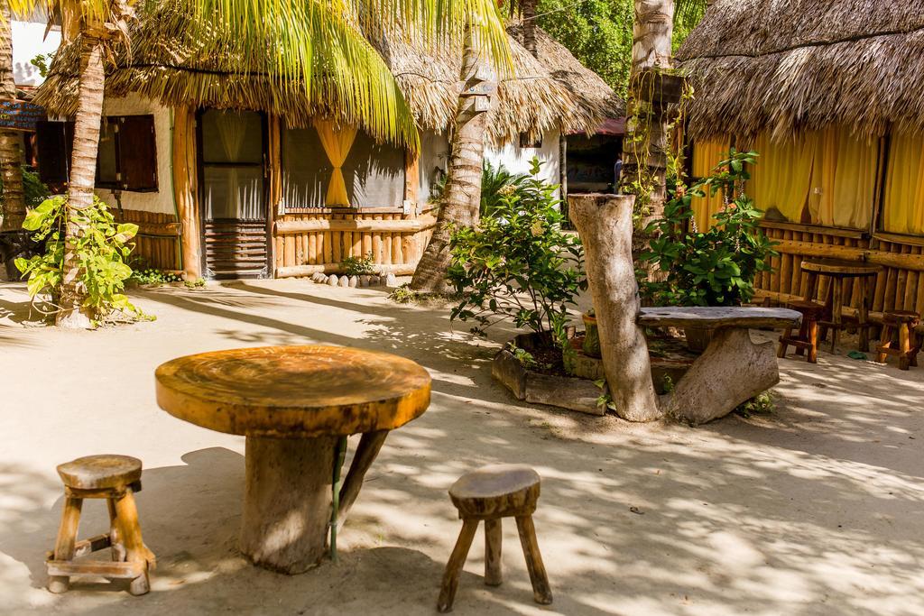 Cabanas Ida Y Vuelta Isla Holbox Exterior photo
