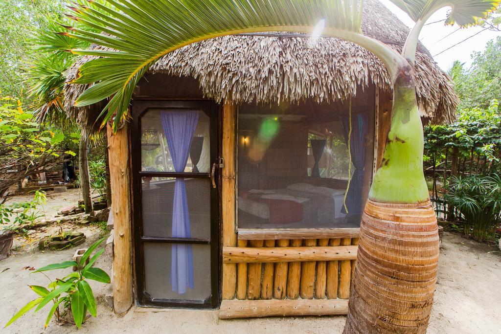 Cabanas Ida Y Vuelta Isla Holbox Exterior photo