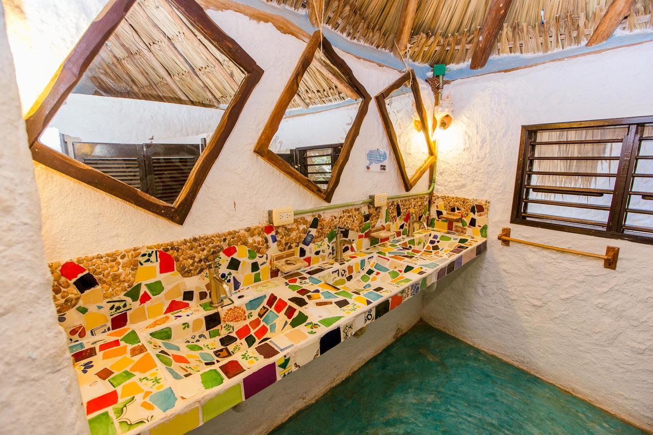 Cabanas Ida Y Vuelta Isla Holbox Exterior photo