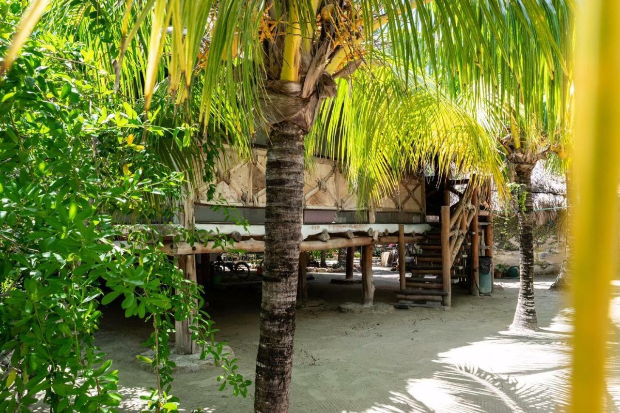 Cabanas Ida Y Vuelta Isla Holbox Exterior photo