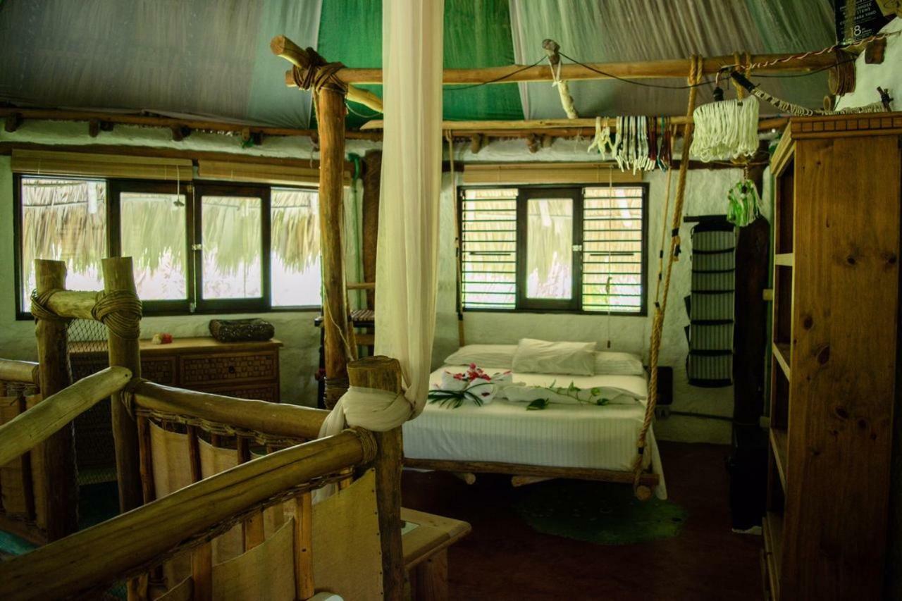 Cabanas Ida Y Vuelta Isla Holbox Exterior photo