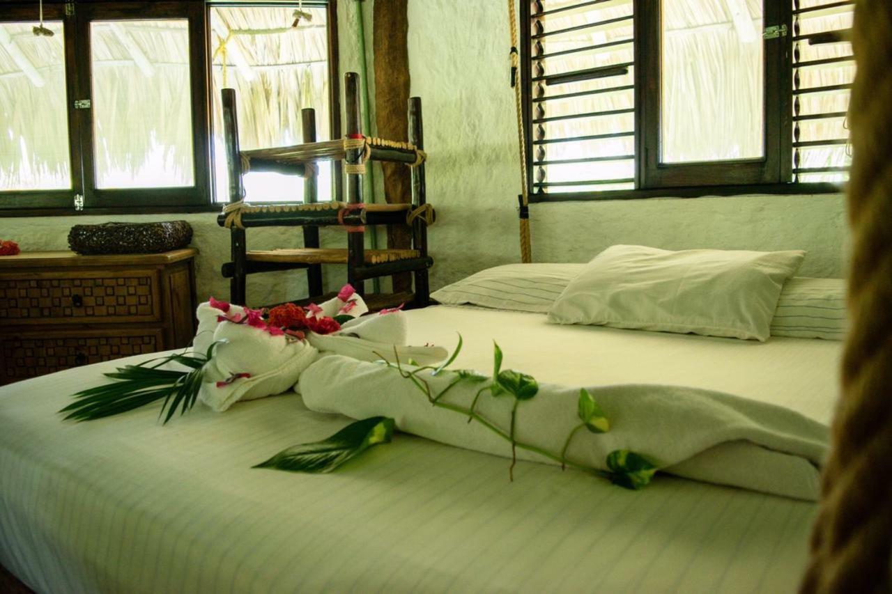Cabanas Ida Y Vuelta Isla Holbox Exterior photo
